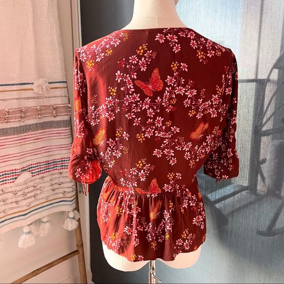 Madewell Tie-Sleeve Wrap Top in Butterfly Sanctuary Women’s Size 2 - Picture 4 of 9